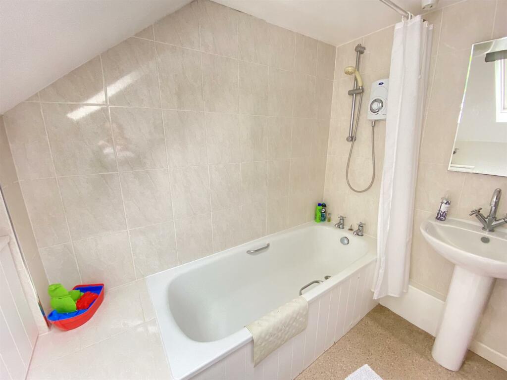 2 bedroom cottage for sale in Swn y Mor, Abercastle, Haverfordwest, SA62