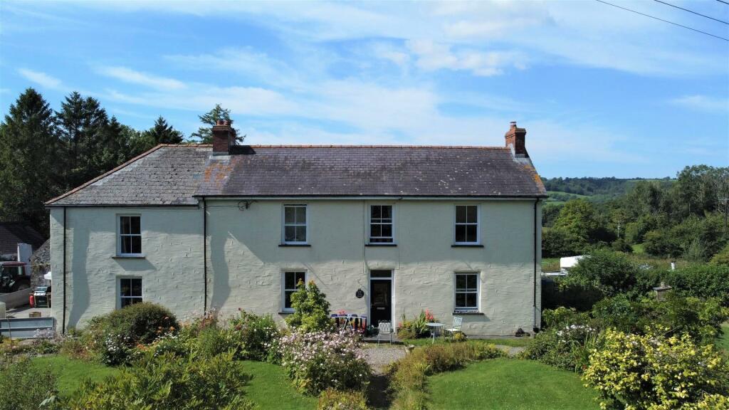 4 Bedroom Smallholding For Sale In Lampeter Velfrey, Narberth, Sa67