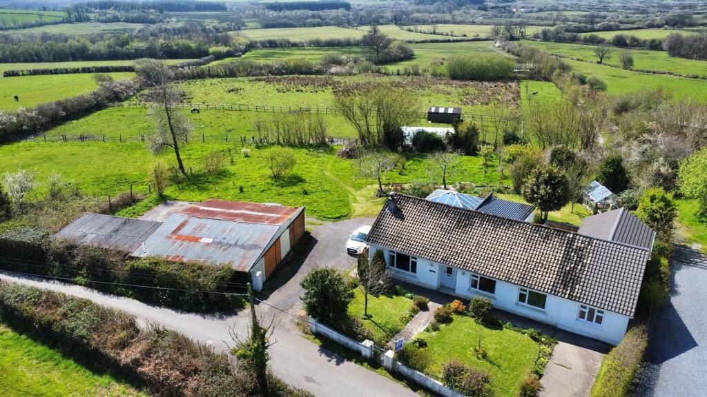 5 bedroom smallholding for sale in Begelly, Kilgetty, SA68
