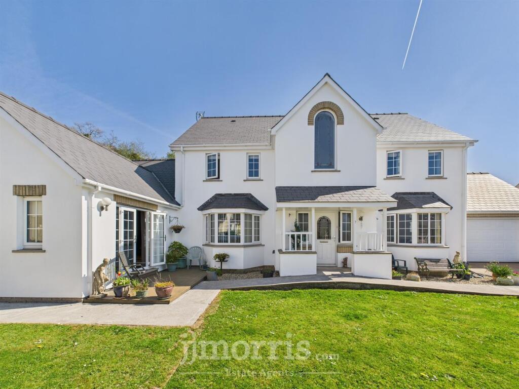Main image of property: Crunwere Close, Llanteg, Narberth