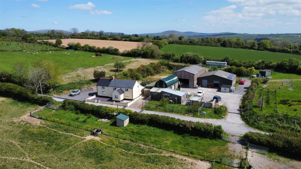Main image of property: Llanycefn, Clynderwen