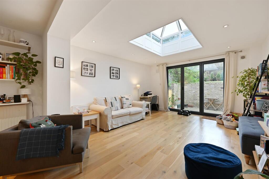 Main image of property: Hammersmith Grove, London W6
