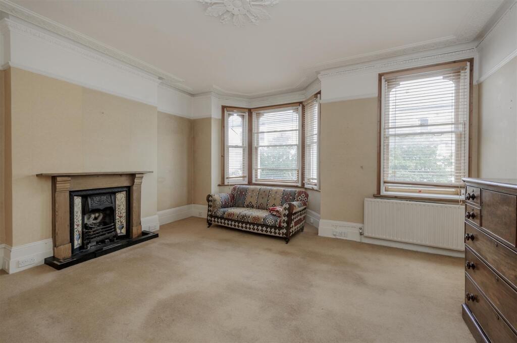 Main image of property: Frithville Gardens, London W12