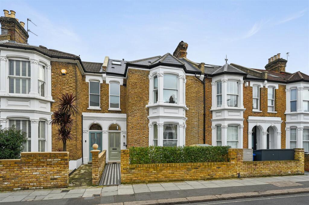 Main image of property: Bloemfontein Road, London W12