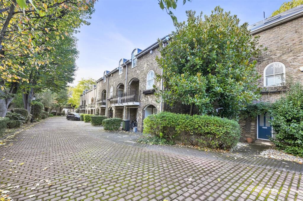 Main image of property: Oxford Gate, Brook Green, London W6