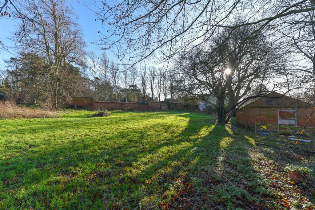 2 bedroom barn conversion for sale in Wards Lane, Yelvertoft