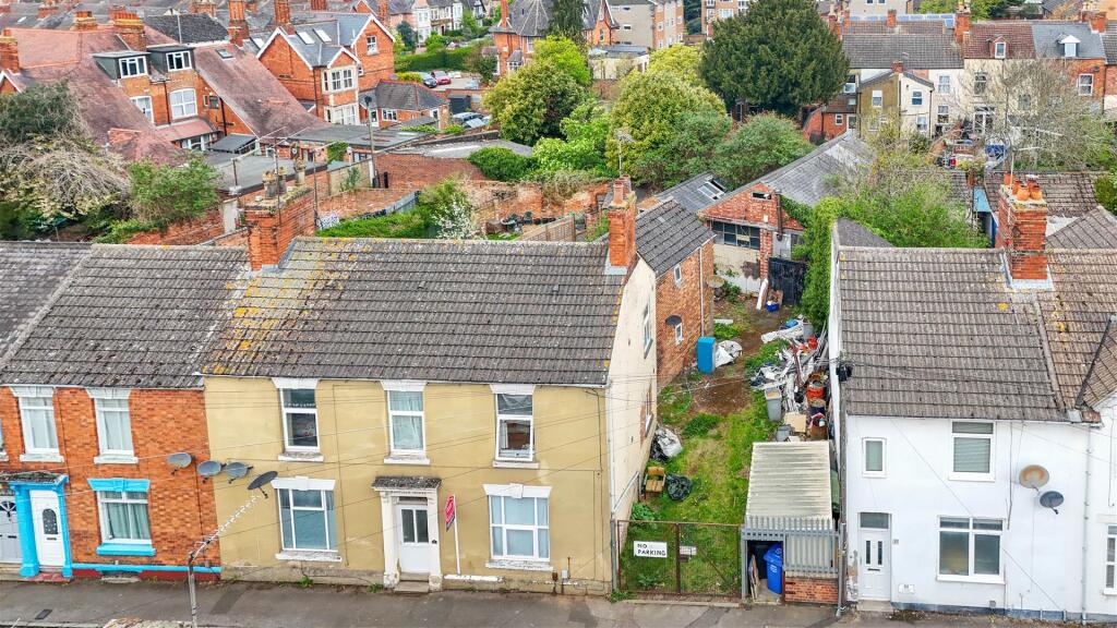 Main image of property: 15 Havelock Street, Kettering