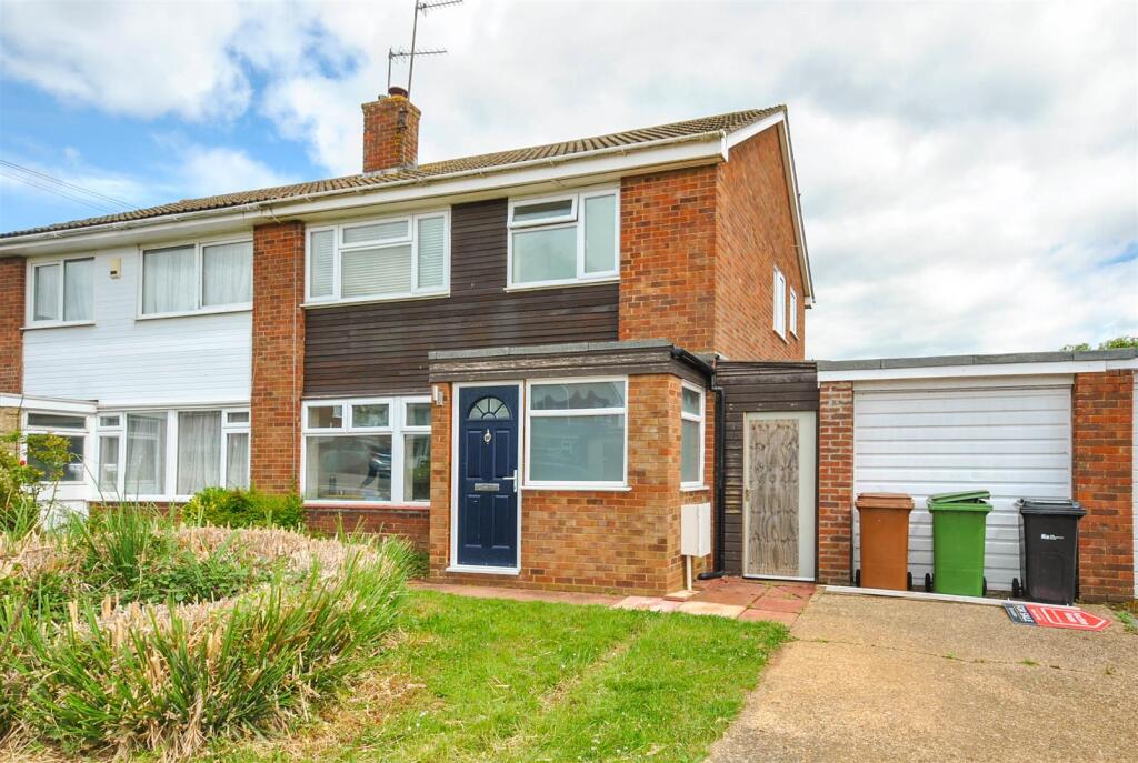 Main image of property: Kilby Close, Wellingborough