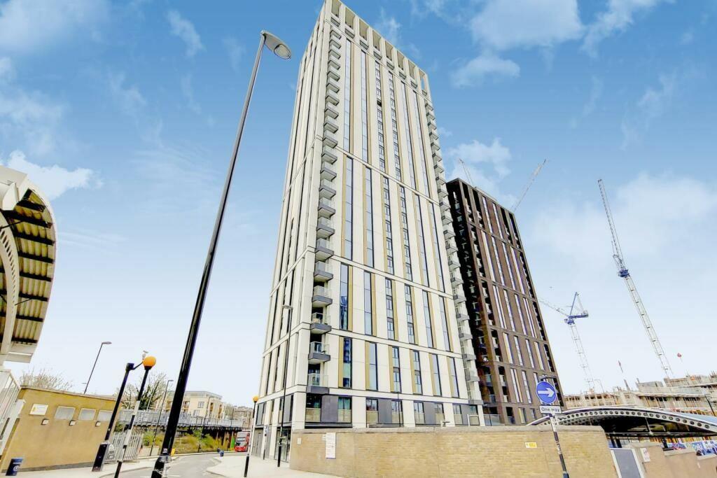 1 bedroom apartment for sale in Station Road, Lewisham, SE13