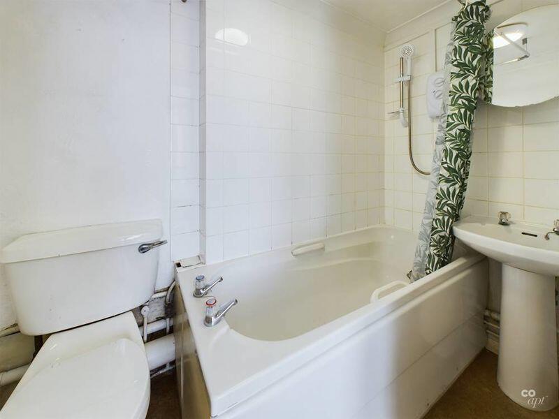 Additional property image - Burlington Street, Brighton, BN2 1AU