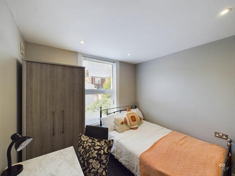 Additional property image - Bernard Road, Brighton