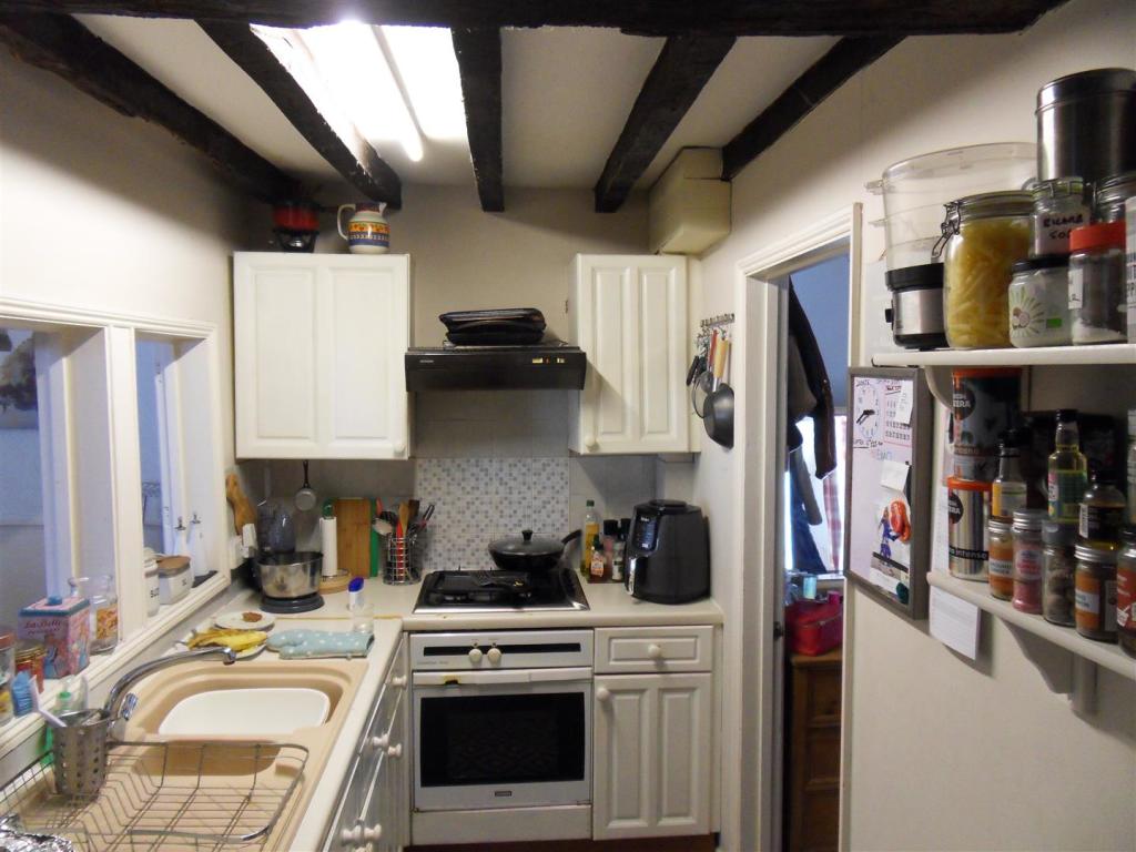 Commercial property for sale in High Street, Cowes, PO31