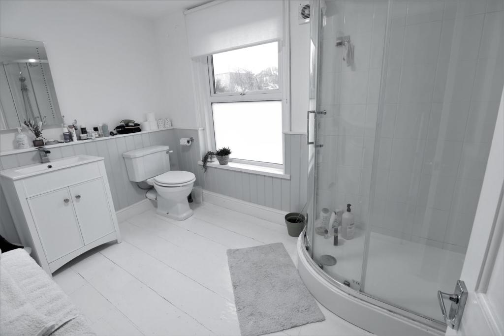 3 bedroom house for sale in Fellows Road, Cowes, PO31