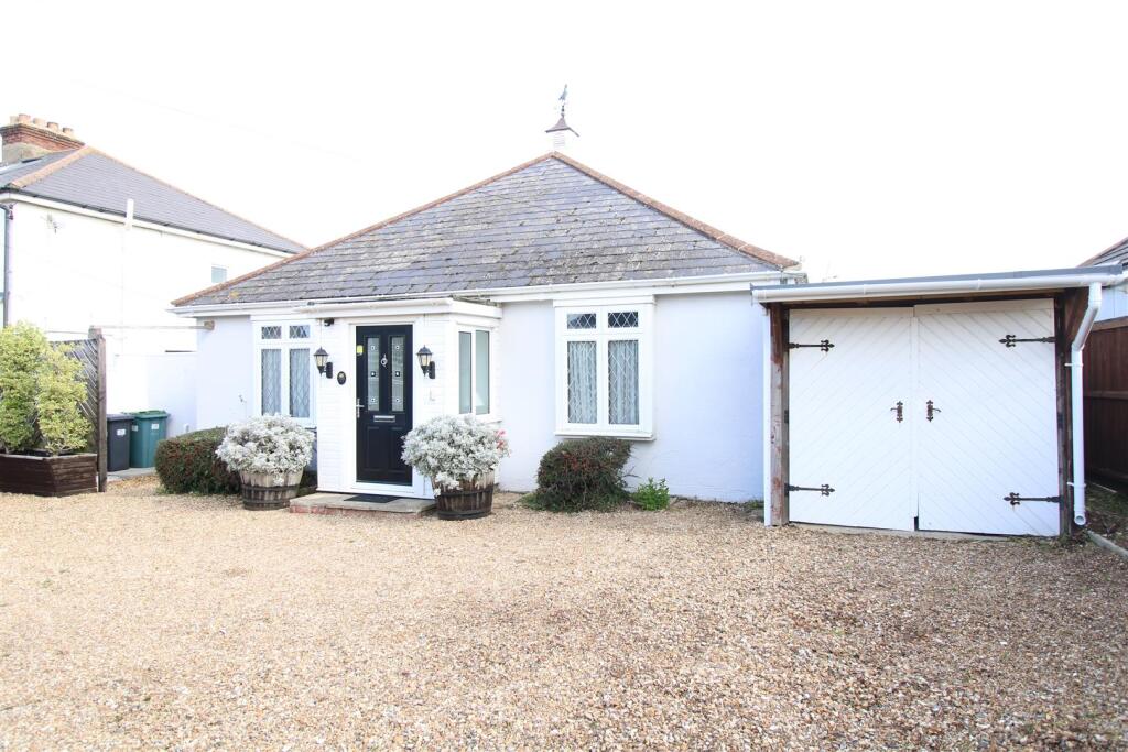 Main image of property: Battery Road, Cowes