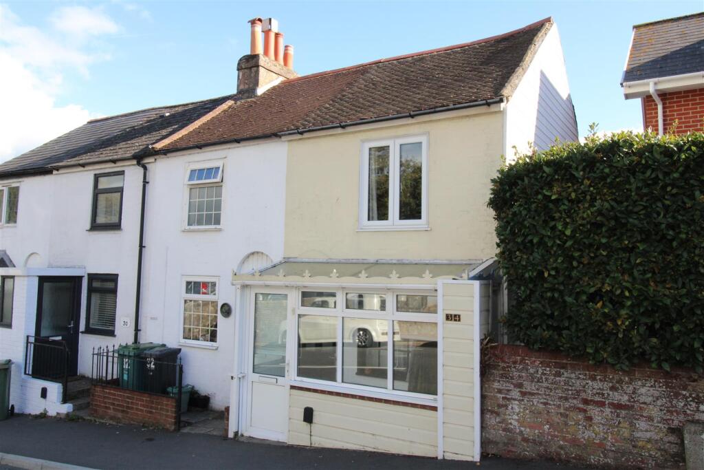 Main image of property: Park Road, Cowes