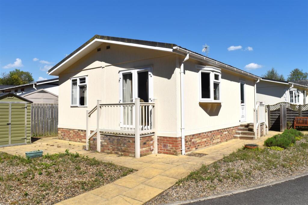 Main image of property: Aldermans Meadow, Harrogate Road, Ripon