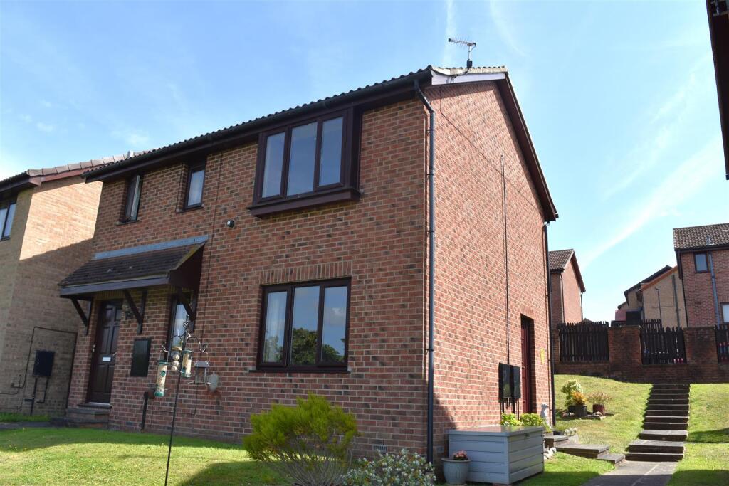 Main image of property: Jenny Fields Drive, Harrogate