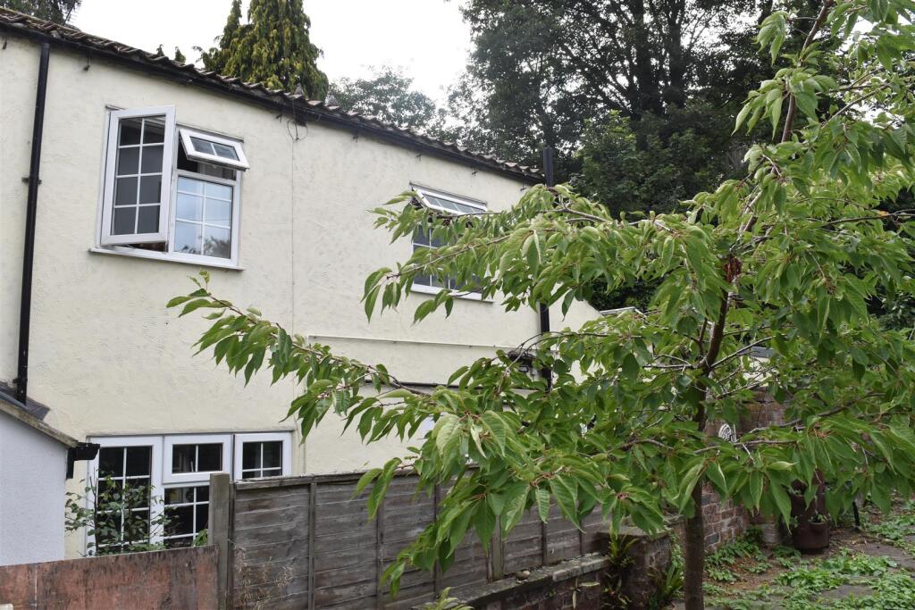 Main image of property: Skellbank, Ripon