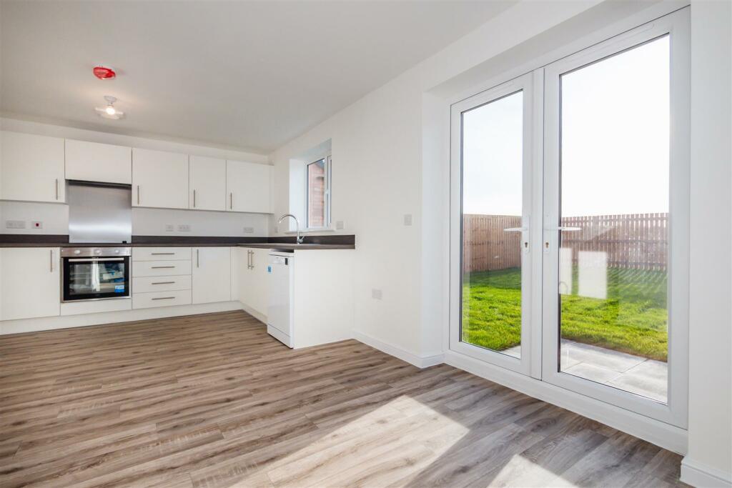 Additional image 11 of Moorland Lane, Bradford, BD4