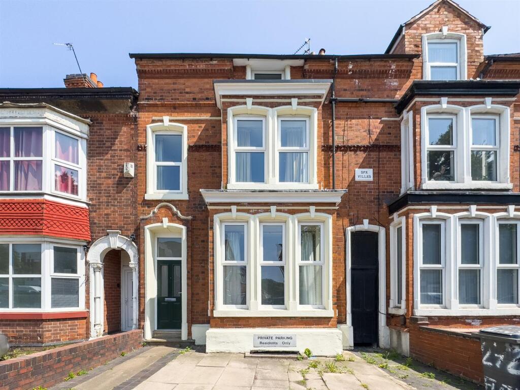 Main image of property: Aylestone Road, Leicester