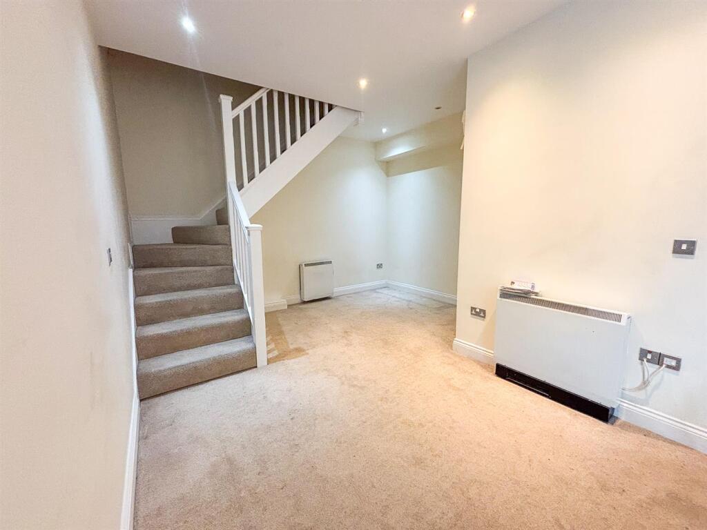 Main image of property: High Street, Lutterworth