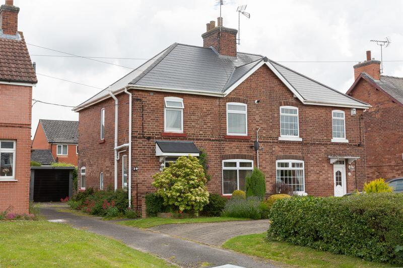 3 bedroom semidetached house for sale in Larch Road, Ollerton, NG22