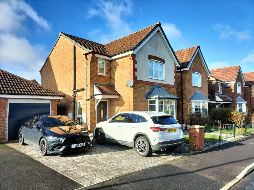 3 bedroom detached house for sale in Rothbury Drive, Ashington