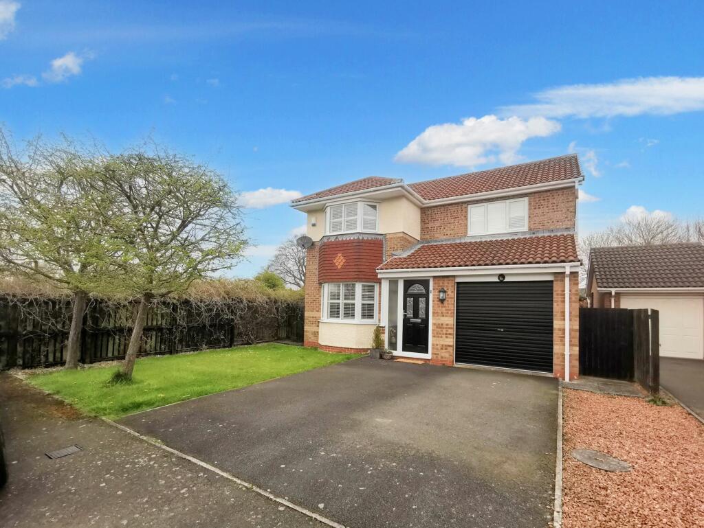 4 bedroom detached house for sale in Barrasford Close, Wellhead Dene, Ashington, Northumberland