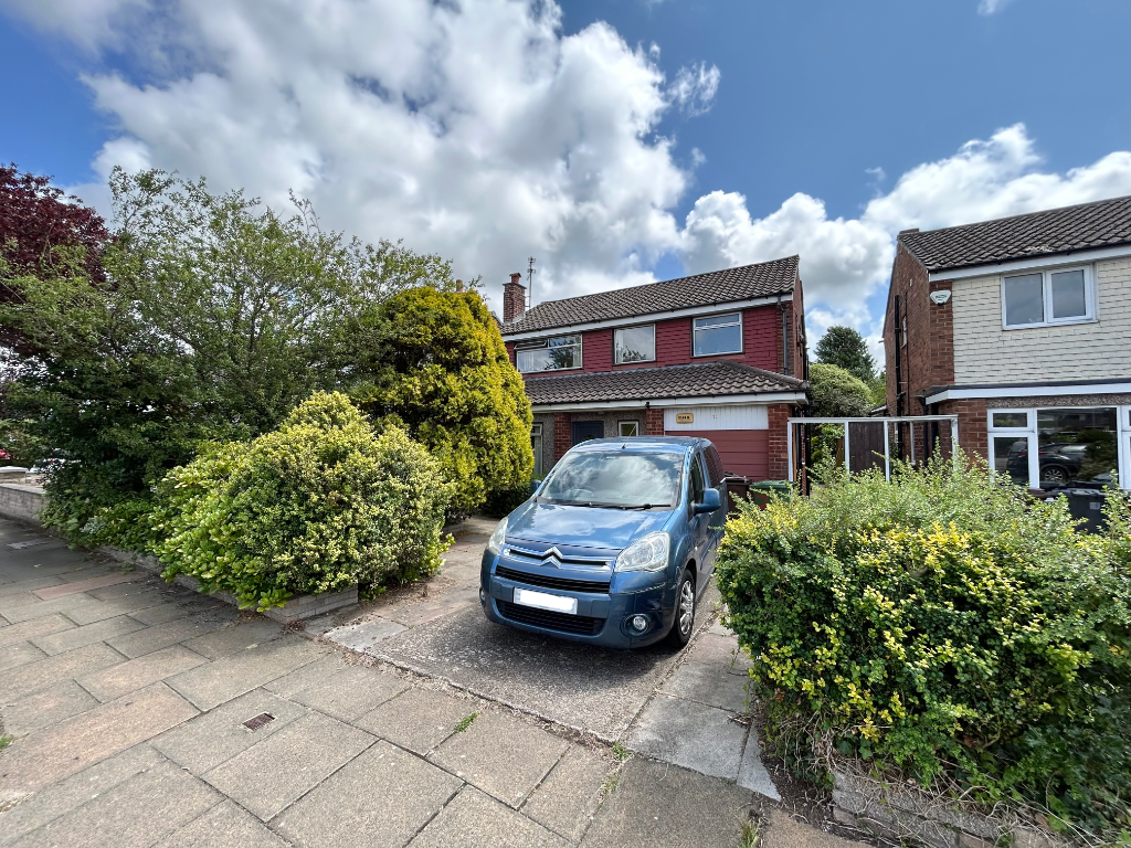 Main image of property: Gleneagles Drive, Southport, Merseyside, PR8