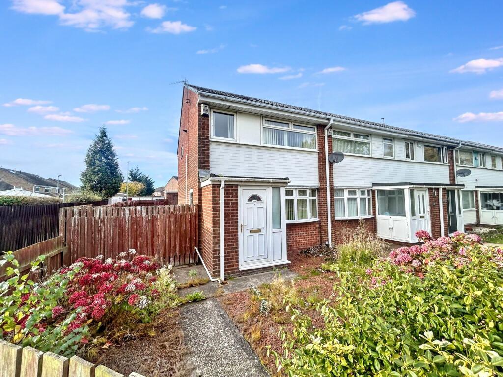 Main image of property: Alconbury Close, South Beach, Blyth, Northumberland, NE24 3TN