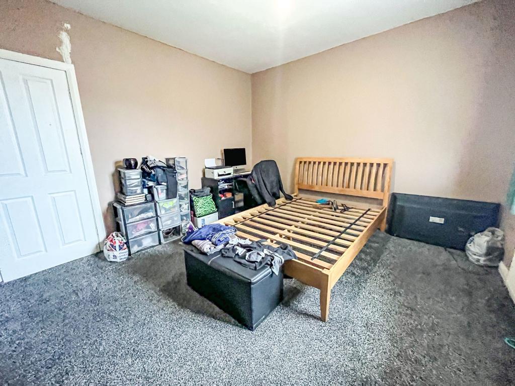 2 bedroom terraced house for sale in Dorset Crescent, Moorside, Consett