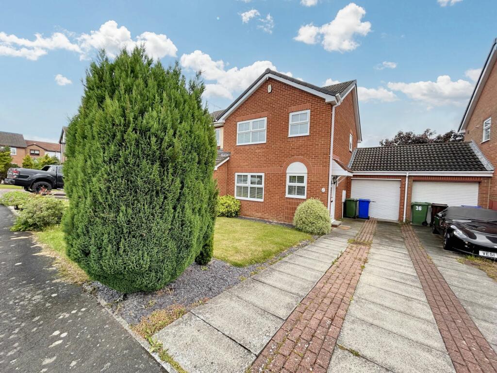 3 bedroom semidetached house for sale in Denshaw Close, Cramlington