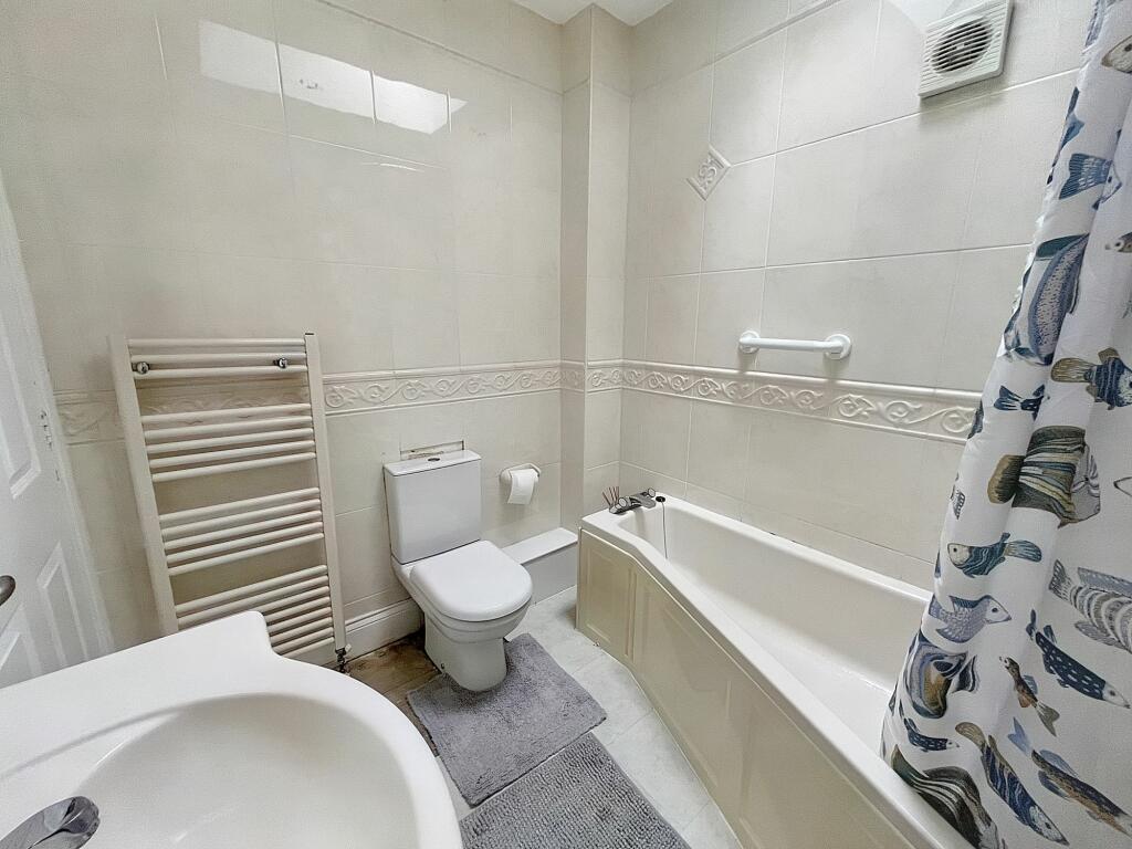 Additional property image - Low Road West, Shincliffe, Durham, Durham, DH1 2LY