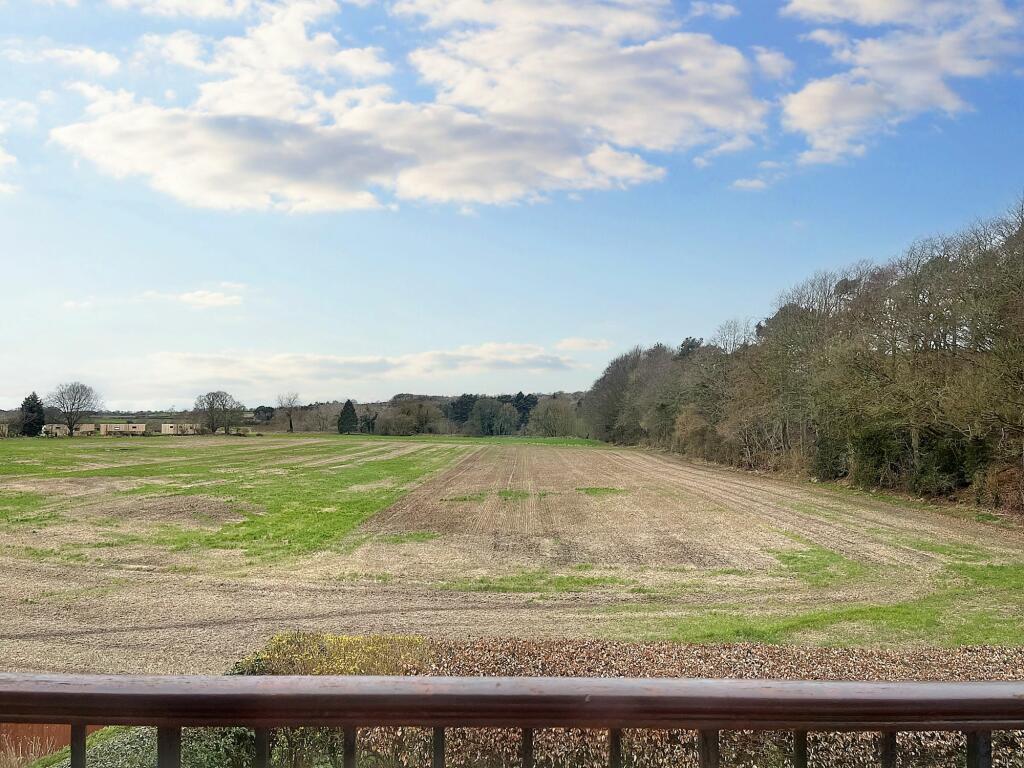 Additional property image - Low Road West, Shincliffe, Durham, Durham, DH1 2LY