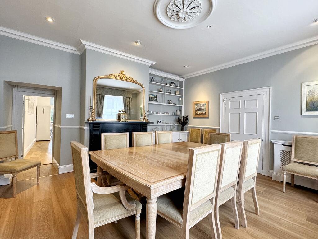 Additional property image - Old Elvet, Durham, County Durham, DH1 3HN