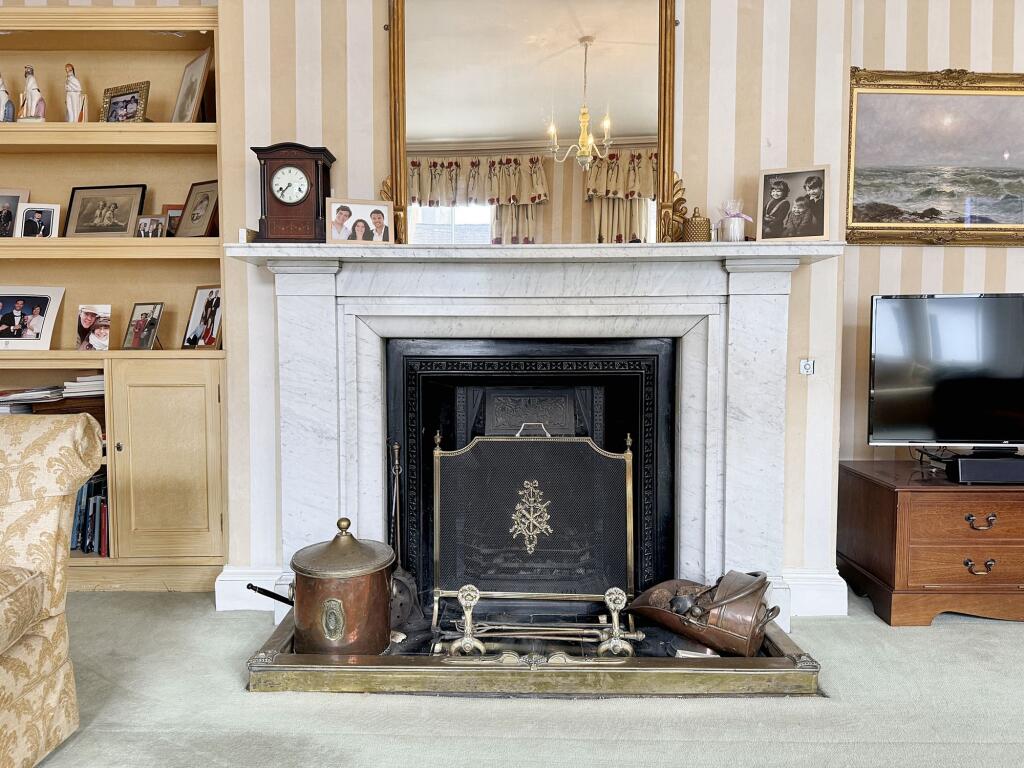 Additional property image - Old Elvet, Durham, County Durham, DH1 3HN