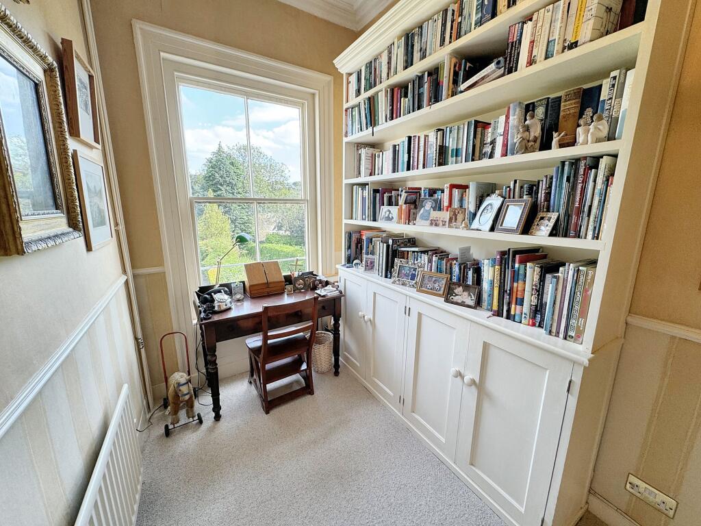 Additional property image - Old Elvet, Durham, County Durham, DH1 3HN