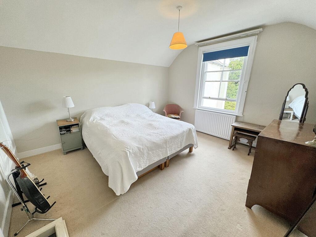 Additional property image - Old Elvet, Durham, County Durham, DH1 3HN