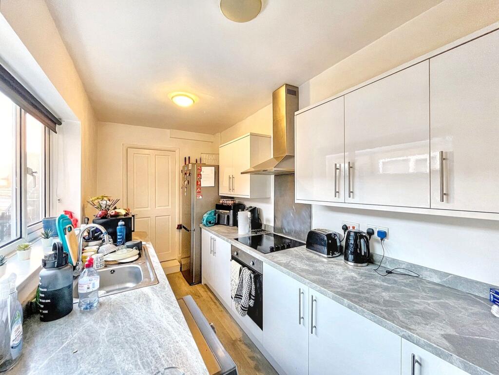 Additional property image - Graham Terrace, High Pittington, Durham, Durham, DH6 1AU
