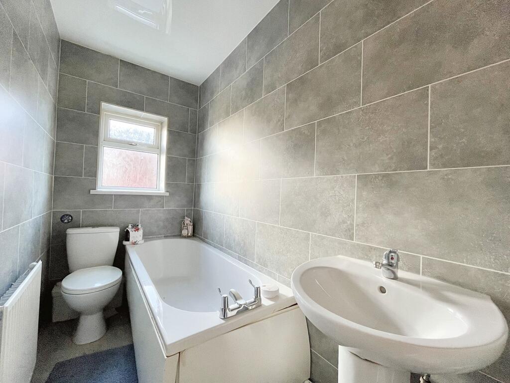 Additional property image - Graham Terrace, High Pittington, Durham, Durham, DH6 1AU