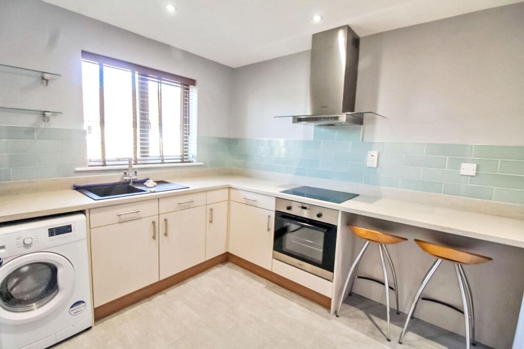 Additional property image - Farnham Close, Durham, Durham, DH1 5FL