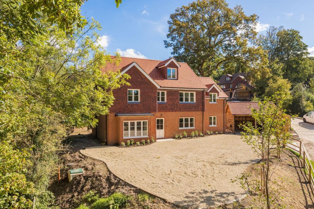 Main image of property: Oak Tree Drive, Newtown, RG20