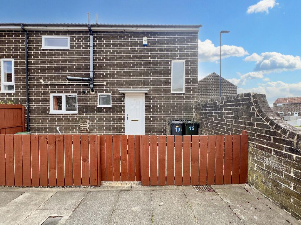 Main image of property: Garth Twentyfive, Killingworth, Newcastle upon Tyne, Tyne and Wear, NE12 6DW