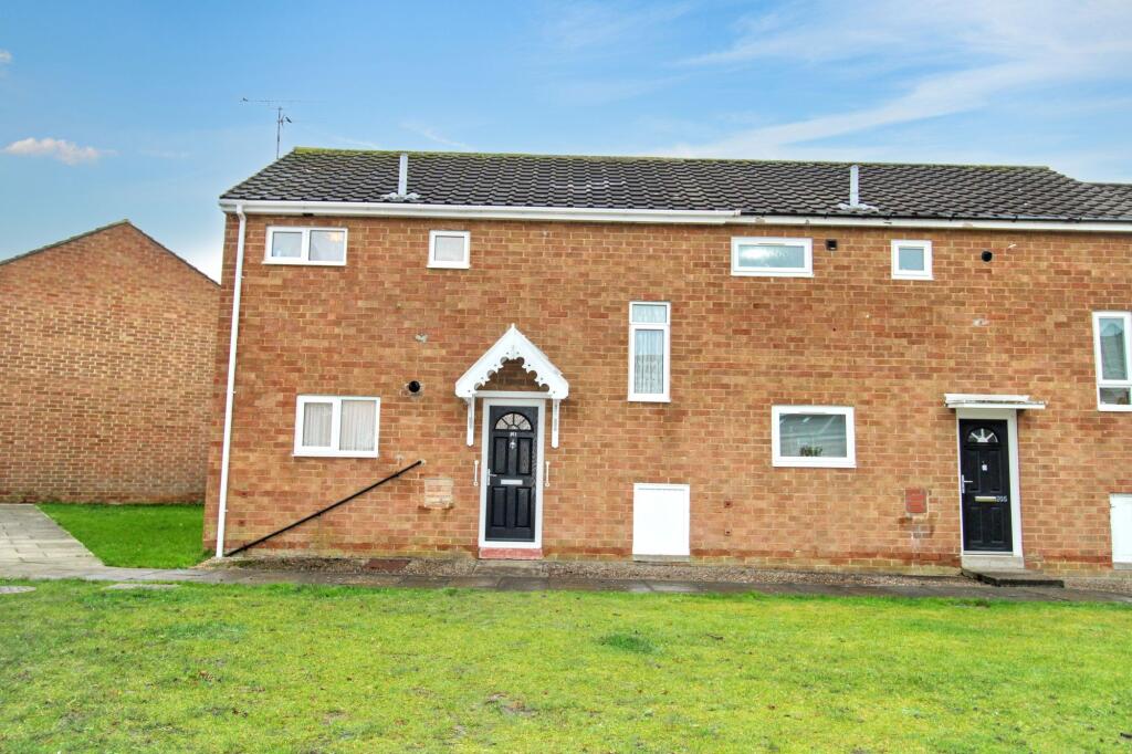 Main image of property: Garth Twentyfour, Killingworth, Newcastle upon Tyne, Tyne and Wear, NE12 6DH