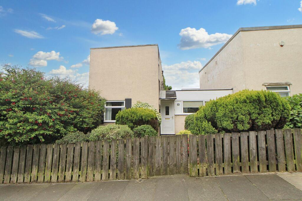 Main image of property: Hazeldene Avenue, Kenton Bar, Newcastle upon Tyne, Tyne and Wear, NE3 3XU