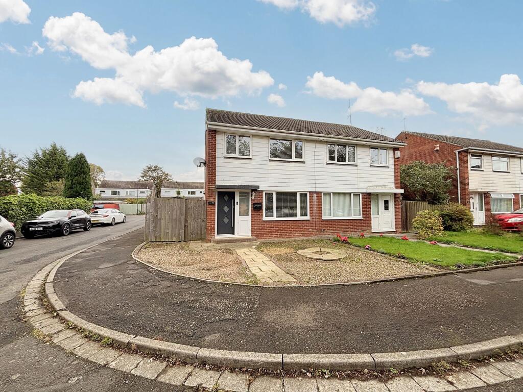 Main image of property: Huntingdon Close, Newcastle, Newcastle upon Tyne, Tyne and Wear, NE3 2XZ