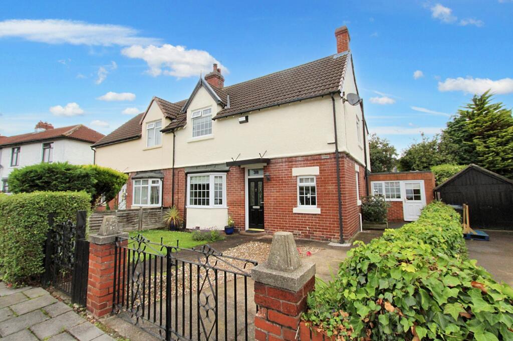 3 bedroom semidetached house for sale in Briarwood Crescent, Walkerville, Newcastle upon Tyne