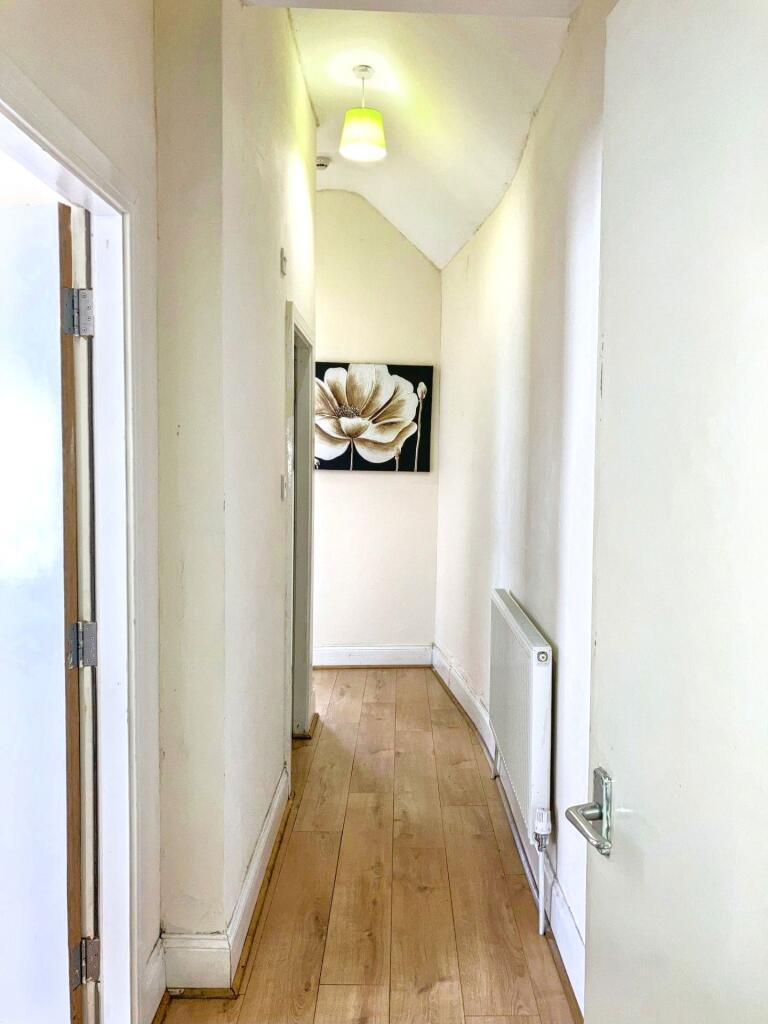 Main image of property: Cloth Market, Newcastle, Newcastle upon Tyne, Tyne and Wear, NE1 1EE