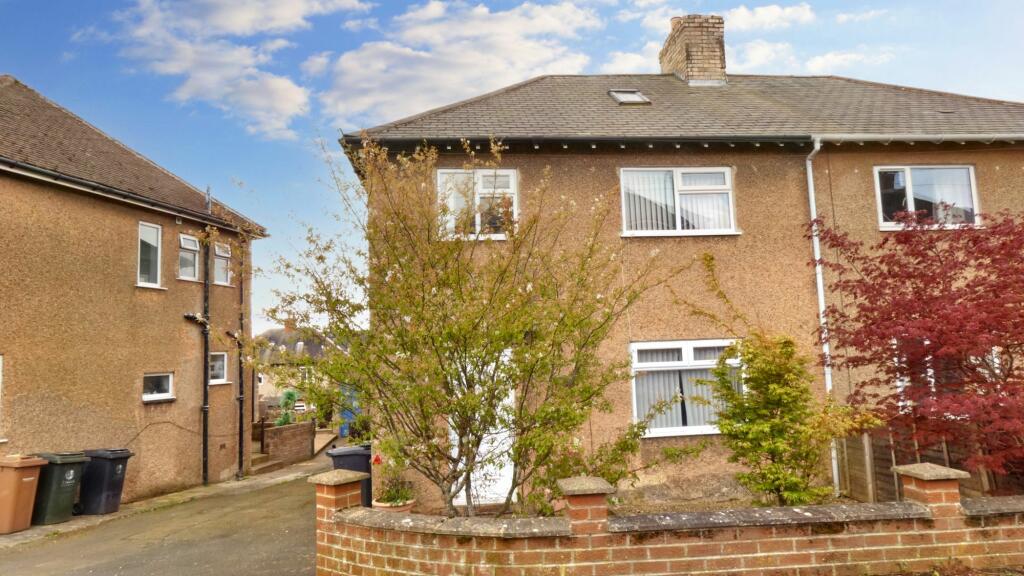 3 bedroom semidetached house for sale in Broadway, Fourstones, Hexham