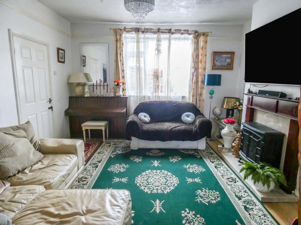 Additional property image - Seymour Terrace, Easington Lane, Houghton Le Spring, Tyne and Wear, DH5 0JE